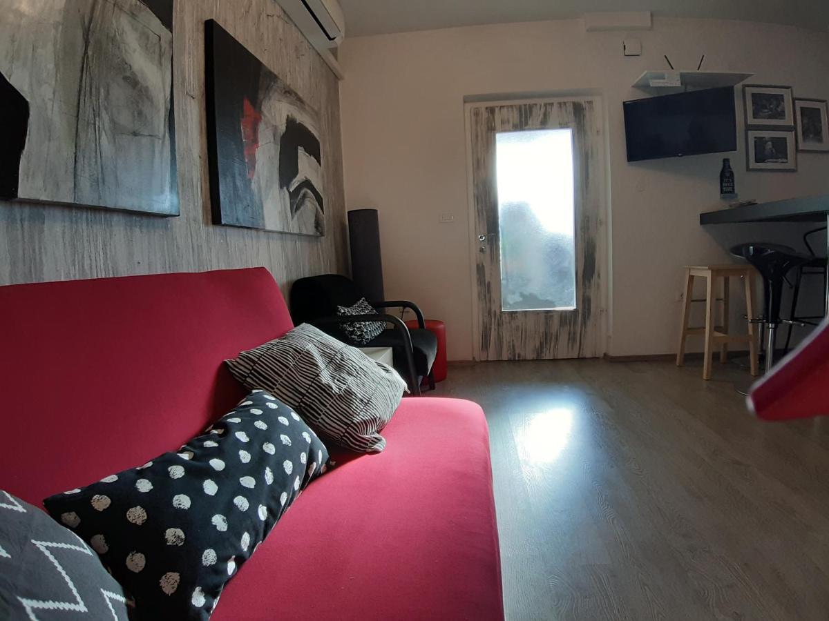 Apartment Tina Istra Buje Exterior foto